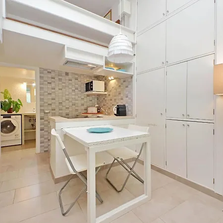 Fonte D'olio By Halldis