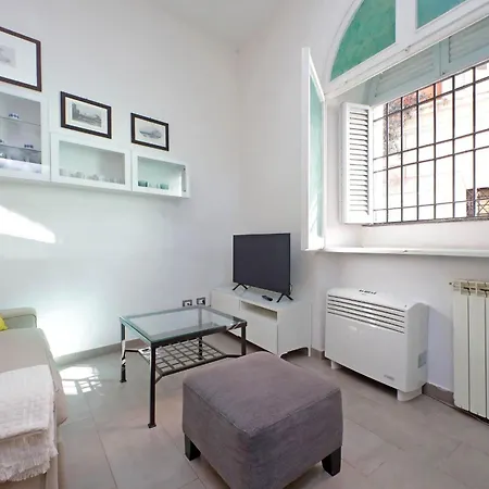 Fonte D'olio By Halldis Rom